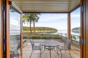 Mayne Island Resort