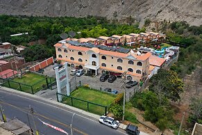 Lunahuana River Resort Hotel