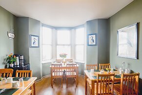 Smarties Guest House