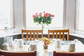 Smarties Guest House