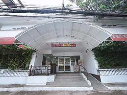 Travelbee Capitol Inn