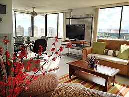 Hawaiian Monarch by Hawaii Ocean Club