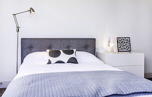 Hawaiian Monarch by Hawaii Ocean Club