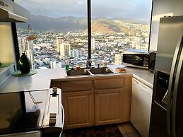 Hawaiian Monarch by Hawaii Ocean Club