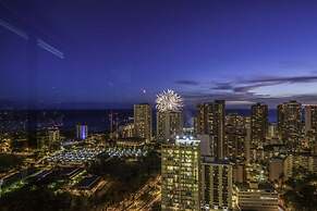 Hawaiian Monarch by Hawaii Ocean Club