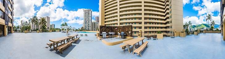 Hawaiian Monarch by Hawaii Ocean Club