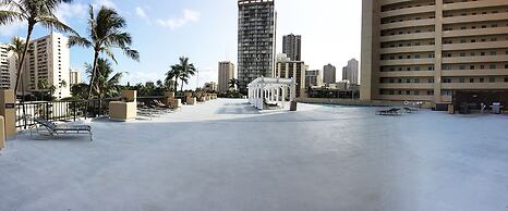 Hawaiian Monarch by Hawaii Ocean Club