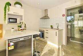 Newlands Court Motel