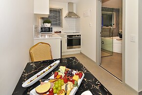 Newlands Court Motel