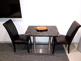 Newlands Court Motel