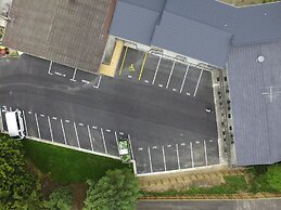 Newlands Court Motel