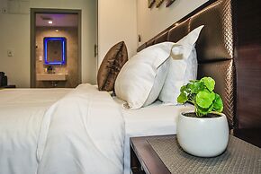 Newlands Court Motel