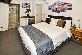 Newlands Court Motel