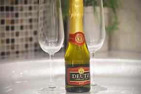 Newlands Court Motel