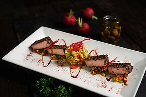 Samdi Da Nang Airport Hotel