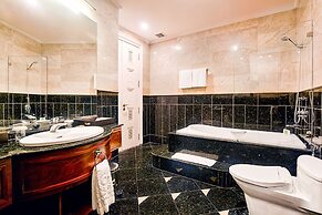 Samdi Da Nang Airport Hotel