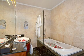 Samdi Da Nang Airport Hotel