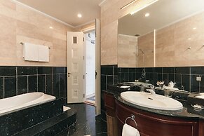 Samdi Da Nang Airport Hotel