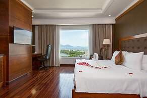 Samdi Da Nang Airport Hotel