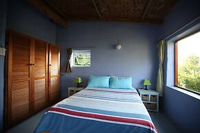 Buccaneers Backpackers