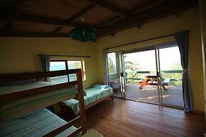 Buccaneers Backpackers