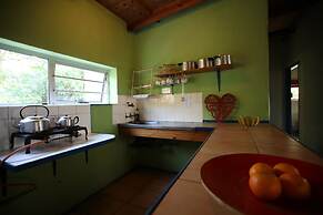 Buccaneers Backpackers