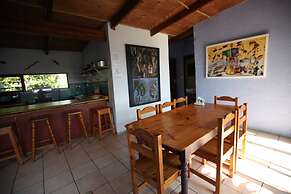 Buccaneers Backpackers