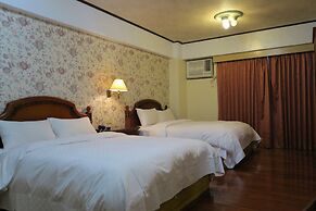 Champagne Hotel