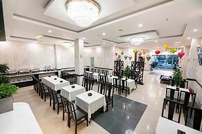 Amanda Hotel