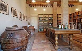 Borgo Lucignanello Bandini