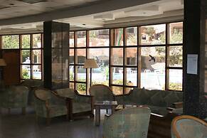 Catherine Plaza Hotel