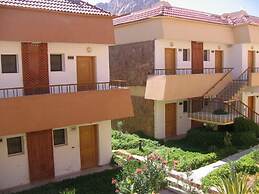 Catherine Plaza Hotel