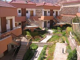 Catherine Plaza Hotel