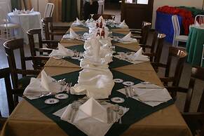 Catherine Plaza Hotel