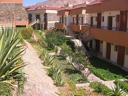 Catherine Plaza Hotel