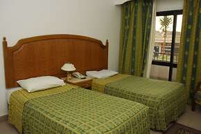 Catherine Plaza Hotel