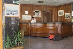 Catherine Plaza Hotel