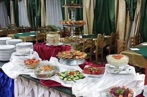 Catherine Plaza Hotel