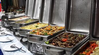 Catherine Plaza Hotel