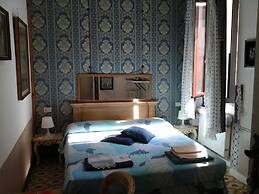 B&B Biennale Venezia