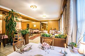 Hotel Le Postillon