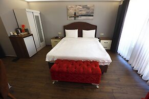 Zendy Suite Hotel