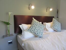 Lily Pond Country Lodge