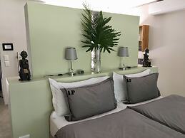 Lily Pond Country Lodge