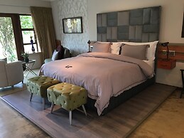 Lily Pond Country Lodge