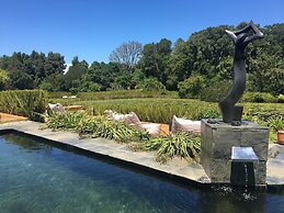 Lily Pond Country Lodge