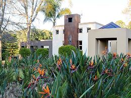 Lily Pond Country Lodge