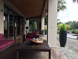 Lily Pond Country Lodge