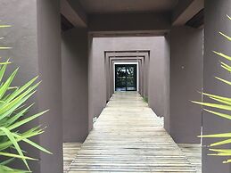 Lily Pond Country Lodge