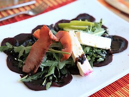 Lily Pond Country Lodge